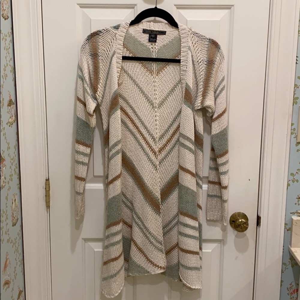 Love Stitch striped sweater